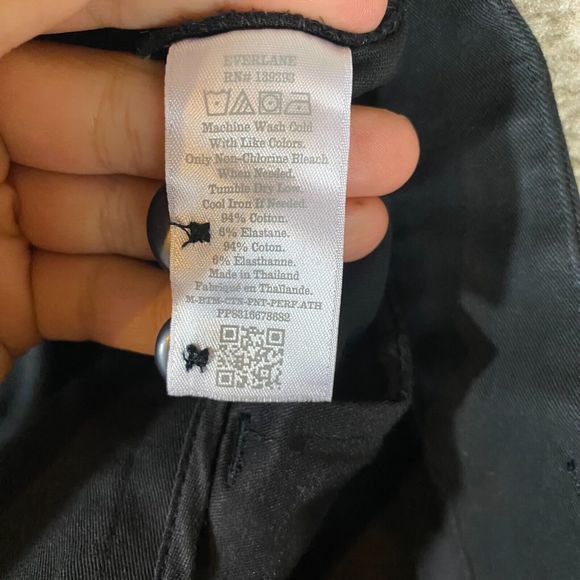 Everlane Performance Chino Pants Mens 32 x 30 Black Uniform Athletic Fit NEW - Picture 10 of 13